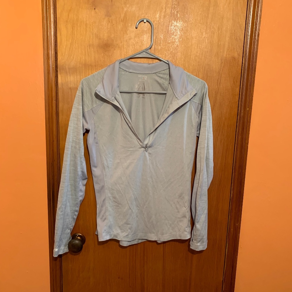 Women's Danskin longsleeve pullover